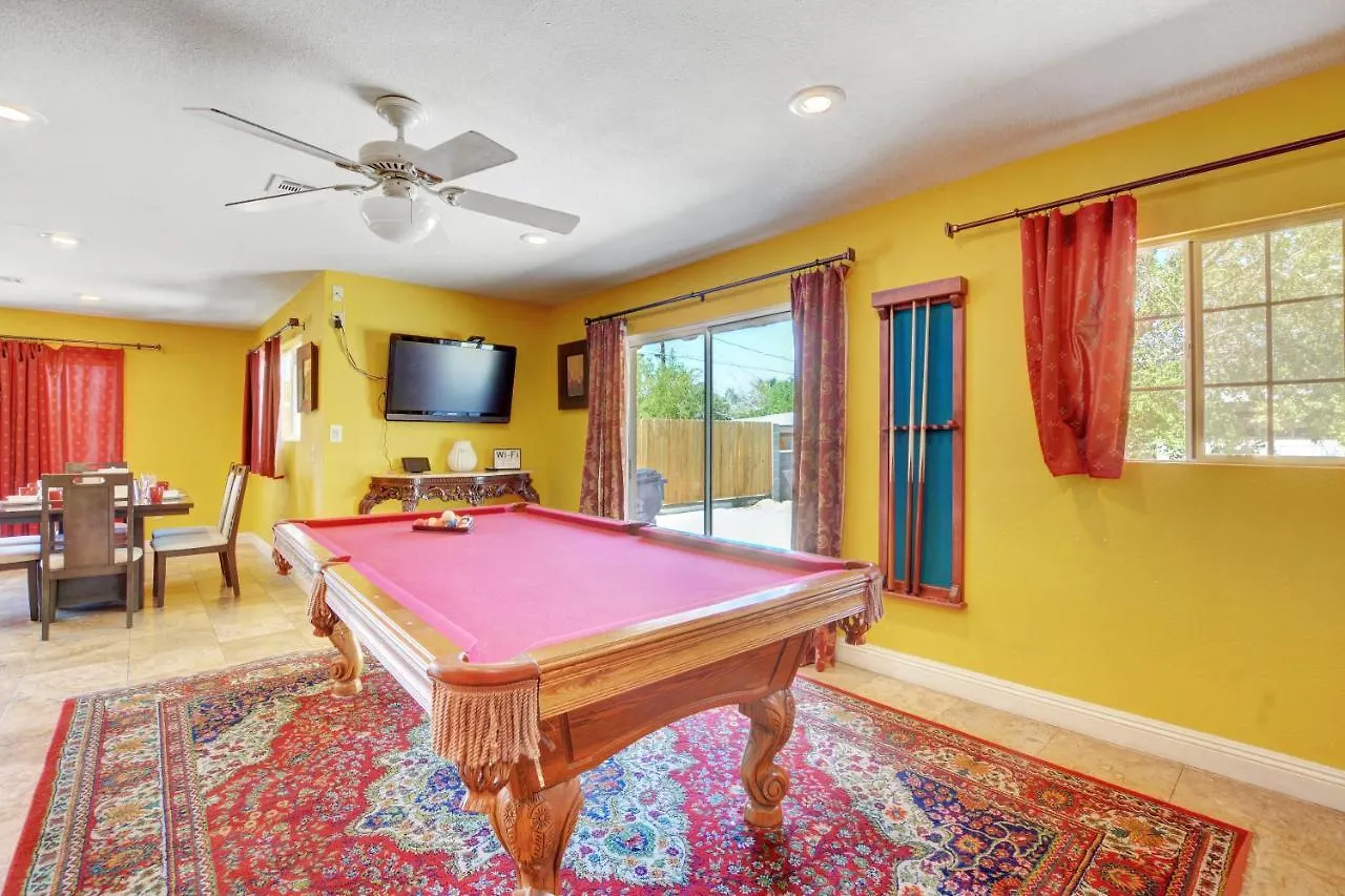 Las Vegas Elegance! Pool Table & Sparkling Pool! Home 0*, Λας Βέγκας Ηνωμένες Πολιτείες της Αμερικής