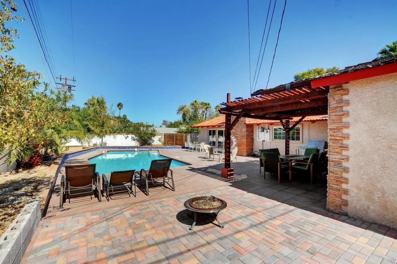 Vakantiehuis Las Vegas Elegance! Pool Table & Sparkling Pool! Home Verenigde Staten