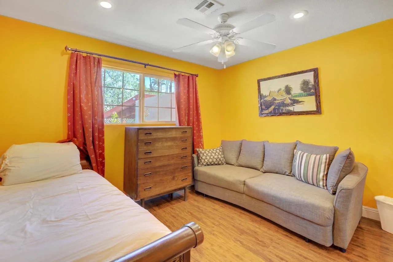 Vakantiehuis Las Vegas Elegance! Pool Table & Sparkling Pool! Home