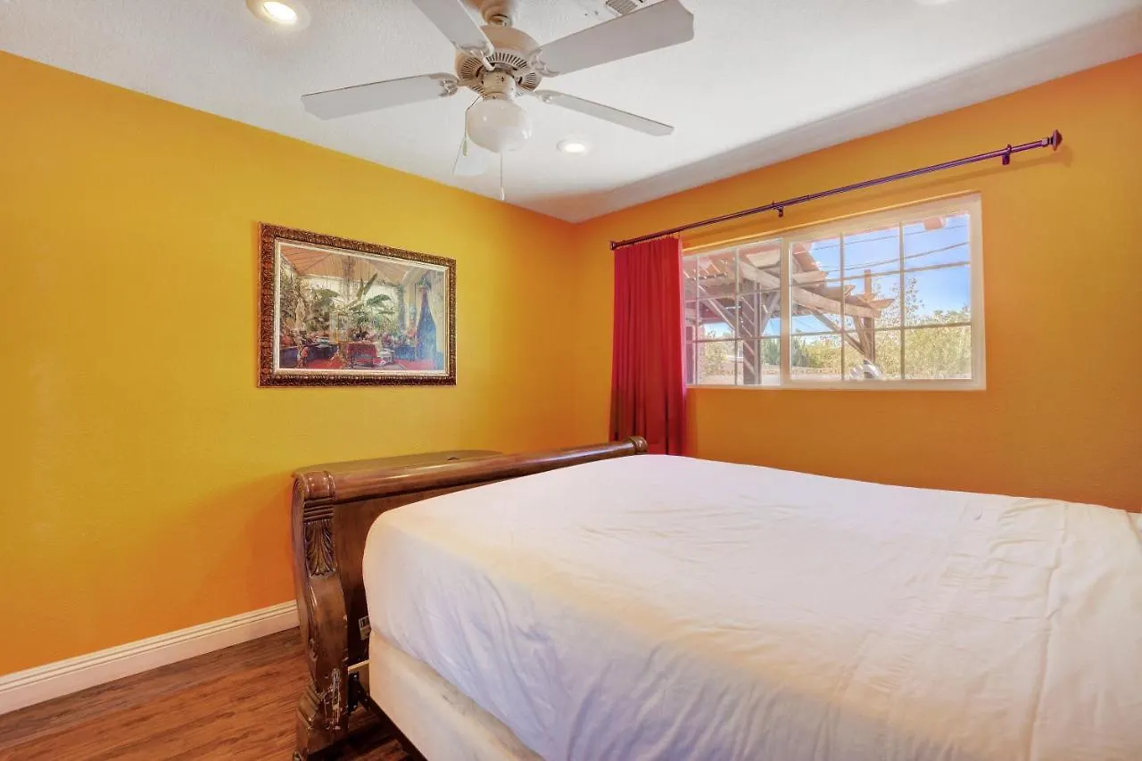 Сasa de vacaciones Las Vegas Elegance! Pool Table & Sparkling Pool! Home